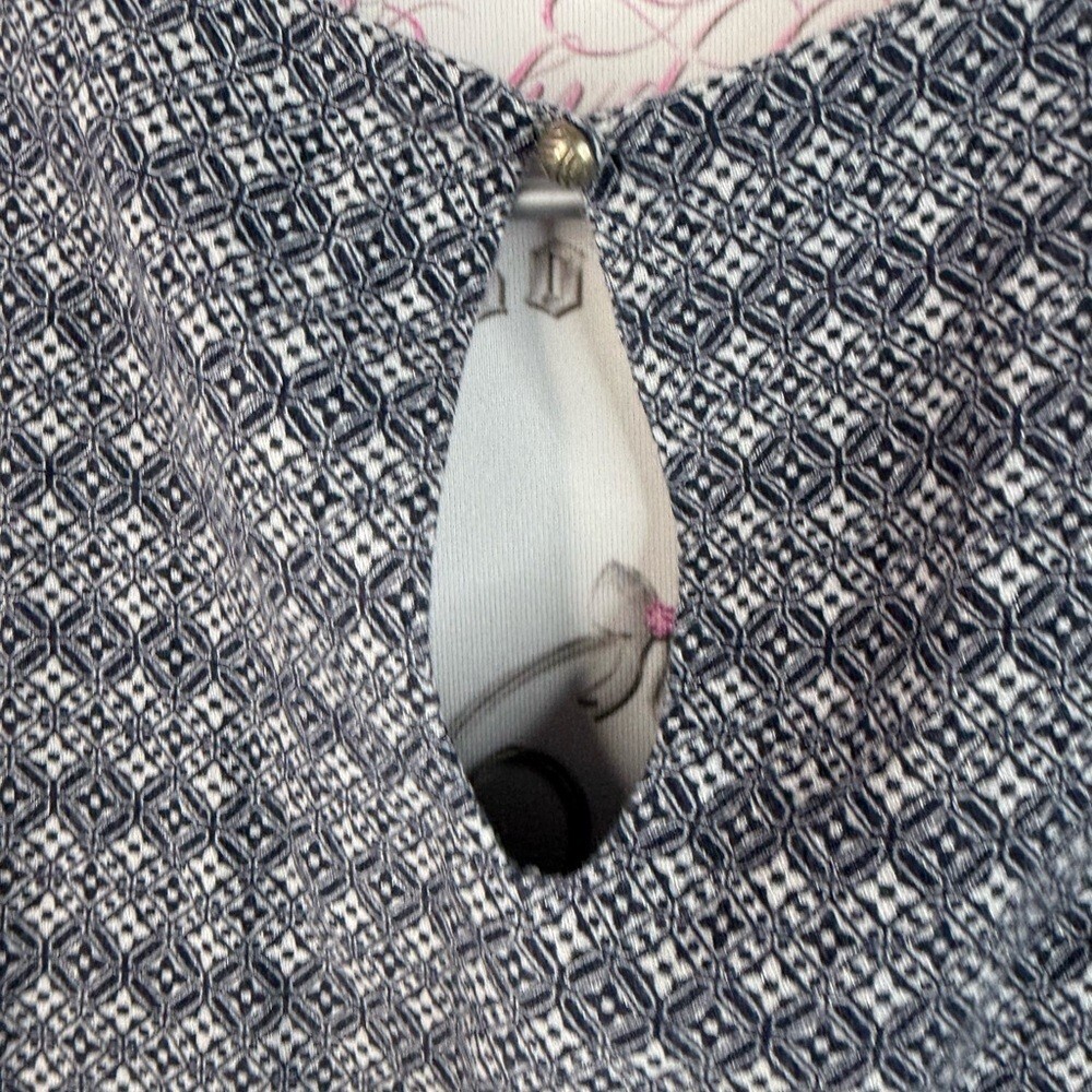 Wendy Bellissimo dress floral print blue Navy and White Geometric Dress keyhole - Picture 8 of 12